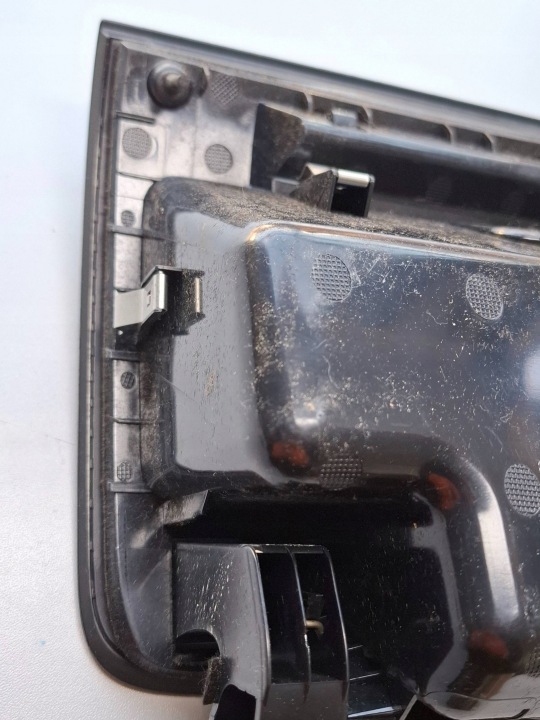 VW TOUAREG 7P BOÎTE À GANTS CONSOLES CENTRAL 7P6857922