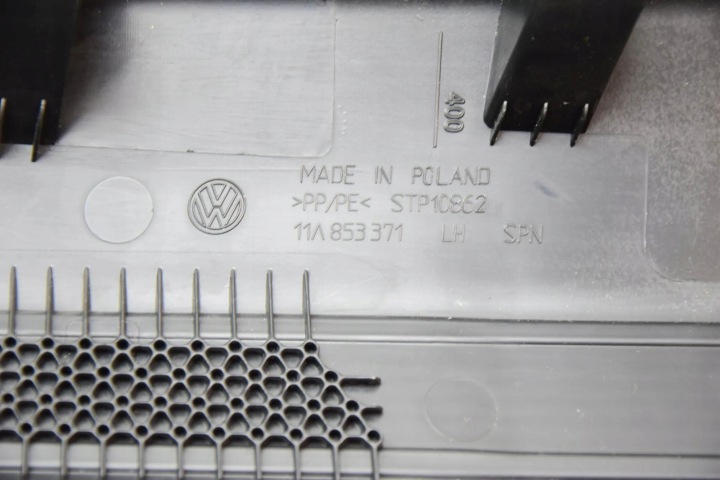 AVANT GAUCHE MOULURE DÉCORATIVE SEUIL AUDI Q4 SUV (F4B) 11A853371 ÉLECTRIQUE