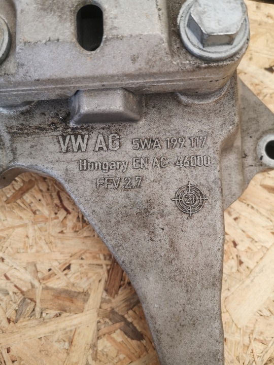 VW POLO 2G 1.0 TSI POIGNÉE COUSSIN BOÎTES AUTOMATE 5WA199117 2Q0199555BL