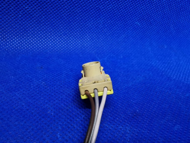 PUCE PUCE FAISCEAU DE CÂBLES AIRBAG ORIGINAL AUDI VW SKODA 3C8972563A