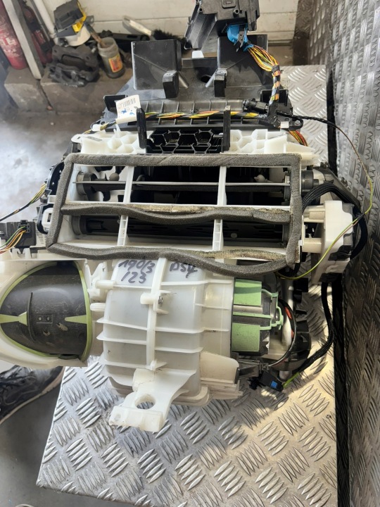 C4 II B7 CHAUFFAGE CLIMATISATION ENSEMBLE EUROPE 9688826380