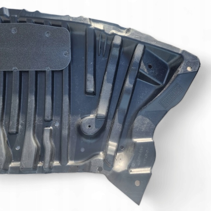 MERCEDES W218 AMG PROTECTION SOUS PARE-CHOCS A2125205123