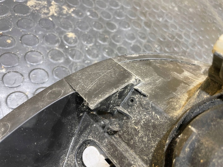 FIAT GRANDE PUNTO EVO 09-18 PHARE GAUCHE AVANT AVANT