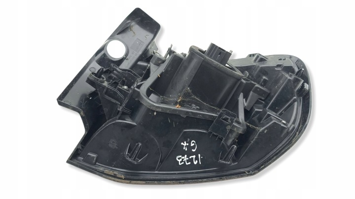 CITROEN C4 III E-C4 2022 PHARE ARRIÈRE 9831100280