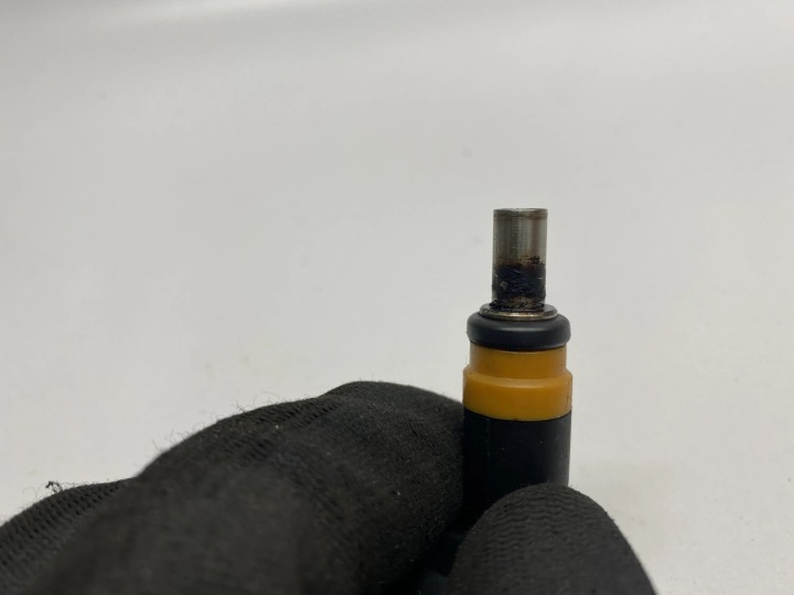 DODGE RAM 1500 DS INJECTEUR FUEL INJECTOR 05037479AC 2014 5700CM3