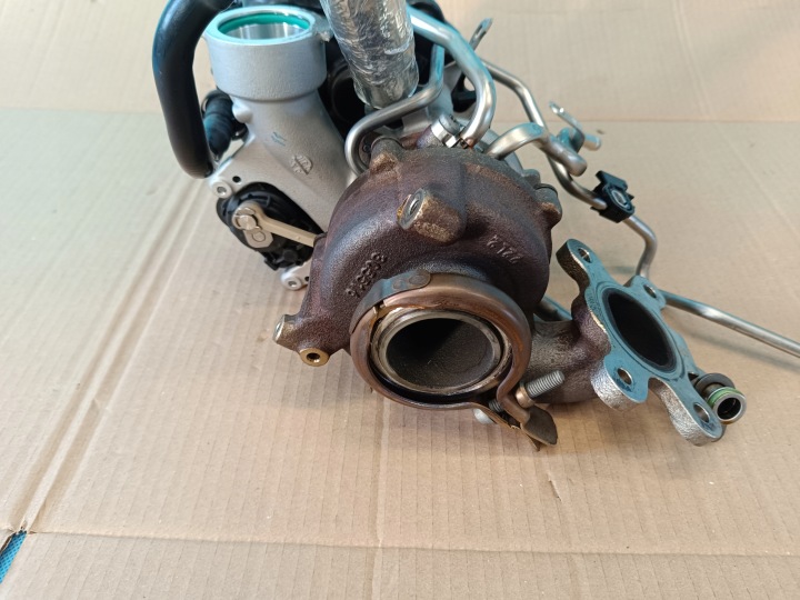 SKODA FABIA 4 MONTE CARLO 1.5 TSI 110KW 2023 R TURBOCOMPRESSEUR 05E145702L