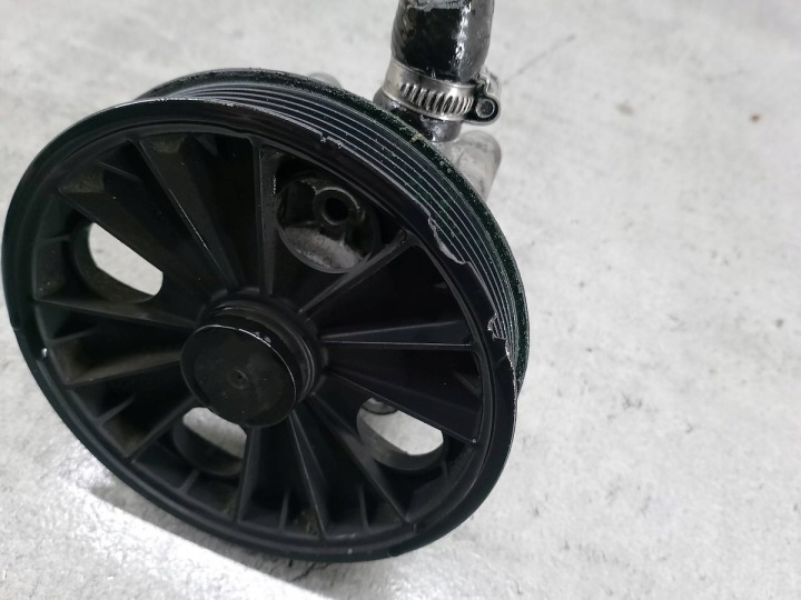 POMPE AMPLIFICATEUR VOLVO XC90 02-14 8683967 7611332138 17955116 2.9 T6