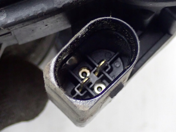 ÉTRIER DE FREIN DE FREIN PETIT MOTEUR DROIT ARRIÈRE ARRIÈRE 32355462 SEAT ALHAMBRA II 7N