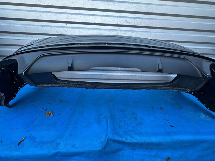 AUDI Q8 S-LINE SQ8 PARE-CHOCS ARRIÈRE ARRIÈRE DOUBLURE PDC LZ7W 4M8807511 4M8807527D