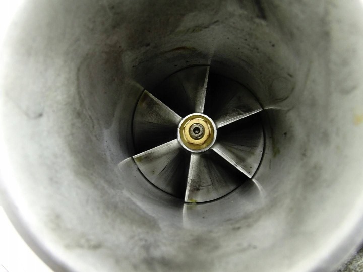 TURBINE MERCEDES W177 A35 AMG A2600904200