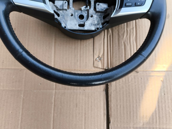 VOLANT MAZDA RX8 MX5 VERS ODNOWIENIA