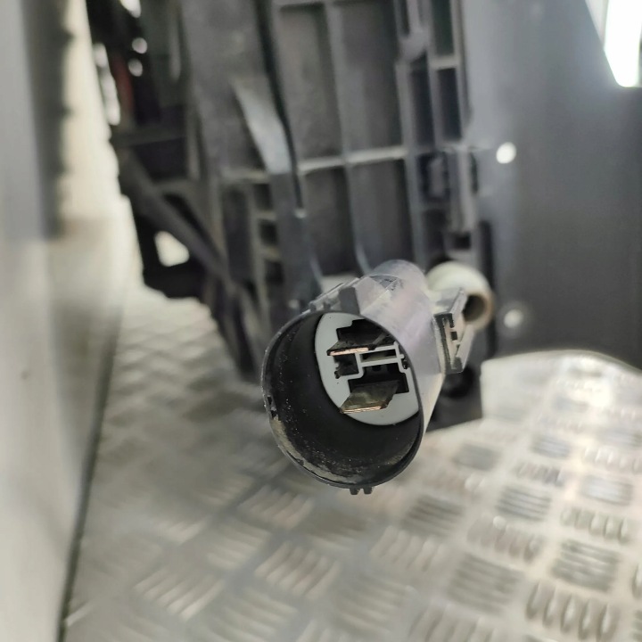 PIÈCES REFROIDISSEMENT JAGUAR I-PACE (X590) J9D38C464A 31655855 294KW 2018