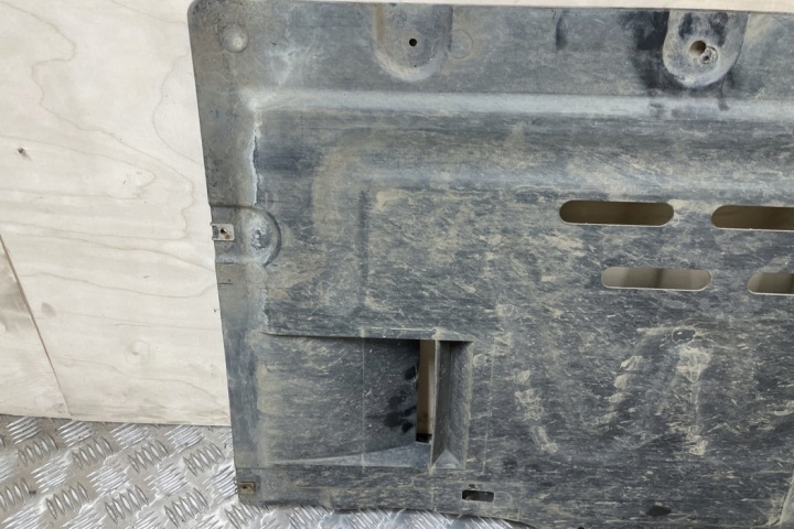PROTECTION BOÎTE DE VITESSES BMW 3 TOURING (E91) 7059388 2.0L DIESEL 105KW 2011