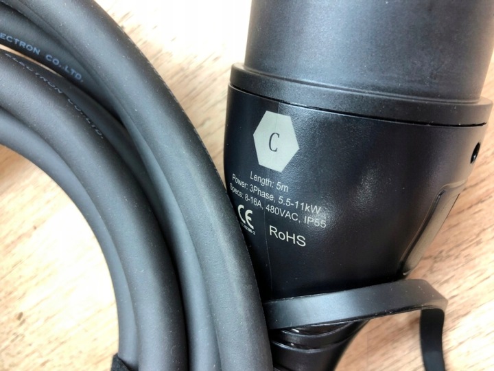 CHARGEUR ÉLECTRIQUE 8-16A SILA 380V EUROPE VERS CHEVROLET VOLVO HONDA