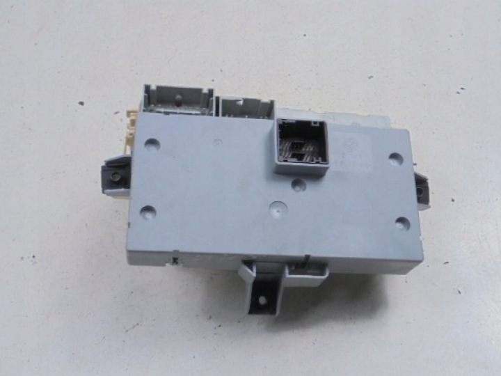 FIAT STILO BOÎTE FUSIBLES 51715862
