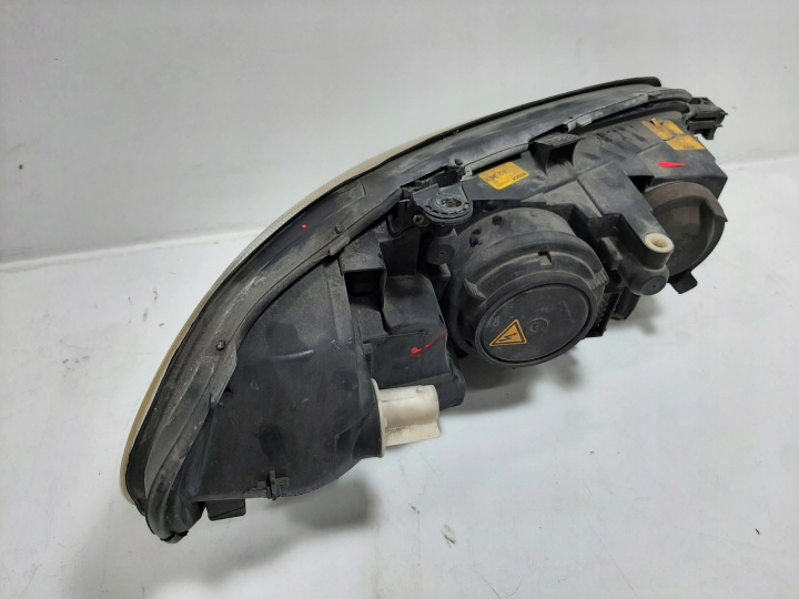 OPEL VECTRA B 00R PHARE GAUCHE AVANT CONVERTISSEUR XÉNON BOSCH 1305235492