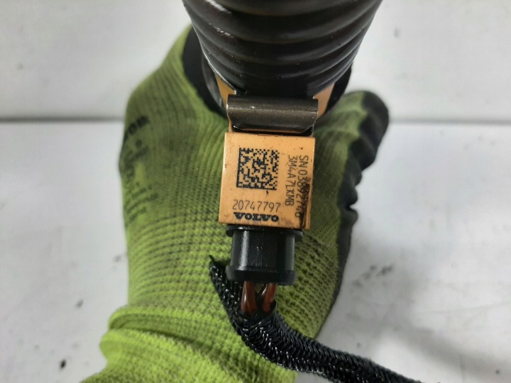 RENAULT PREMIUM DXI 11 450 EURO5 08R INJECTEUR INJECTEUR DELPHI 20747797