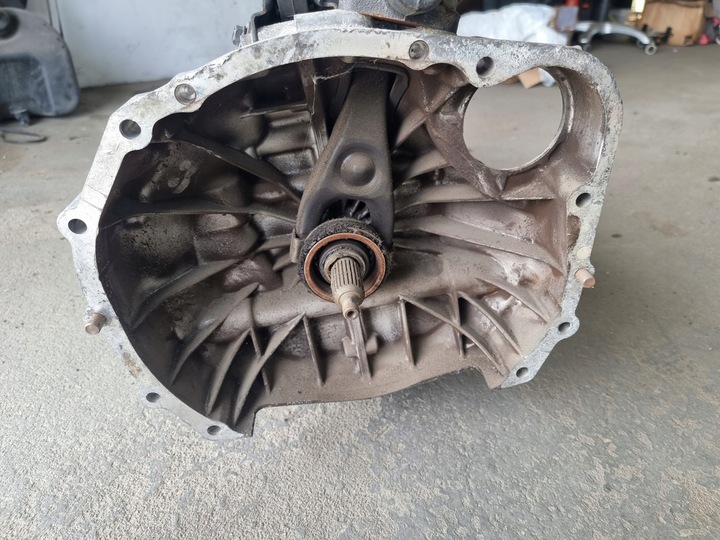 SUBARU IMPREZA III GH TY756W12AB BOX GEAR 