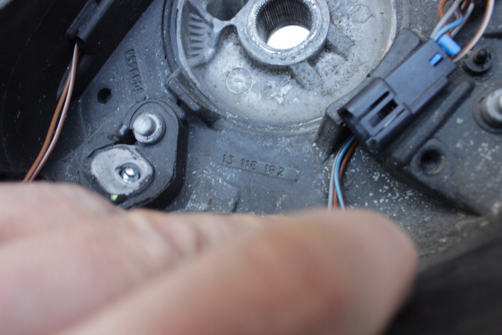 OPEL CORSA C VOLANT À TROIS BRAS 13118192