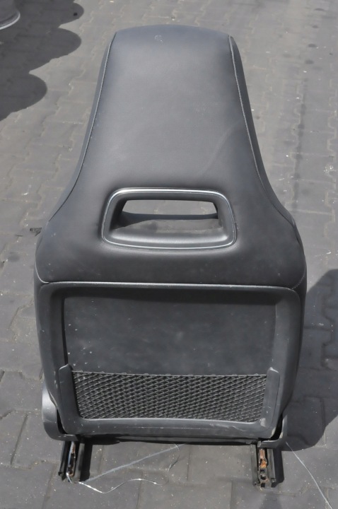 MERCEDES W177 SIÈGE DROIT AVANT CUIR MÉMOIRE AMG ANGLAIS
