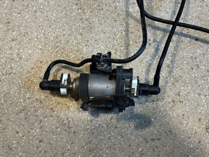 POMPE CARBURANTS WEBASTO VOLVO XC90 9019848C