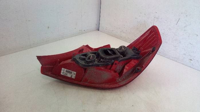 PROJECTEUR GAUCHE PHARE AVANT OPEL AGILA