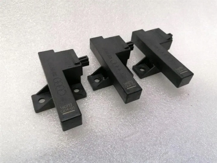 ORIGINAL MODULE ANTENNES KEYLESS AUDI A6 C7 8K0907247