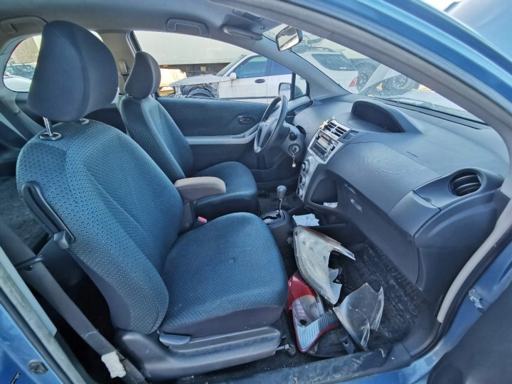 TOYOTA YARIS BOÎTE FUSIBLES 2007 1.5L 7162XA2 7162 XA2