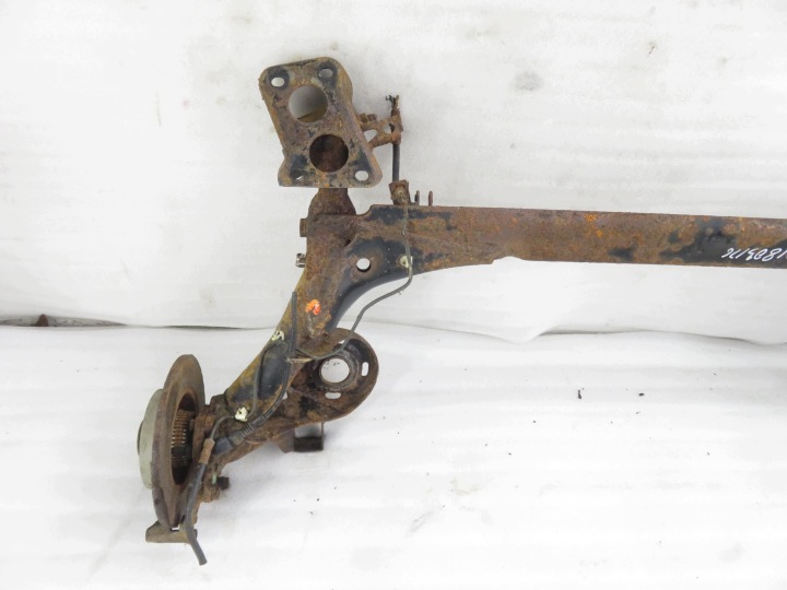 POUTRE ARRIÈRE VW GOLF IV (1J1) HAYON