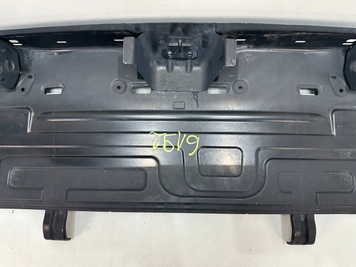 PANNEAU ARRIÈRE PROTECTION COUVERCLES DE COFFRE ARRIÈRE VOLKSWAGEN TIGUAN 5N0813301
