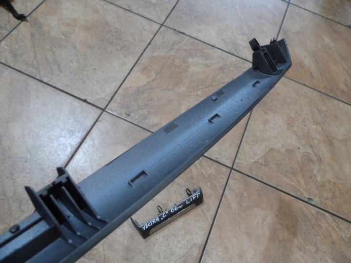 VECTRA C 1.9CDTI LIFT 06' SED MOULURE DÉCOR TABLEAU DE BORD 13198819