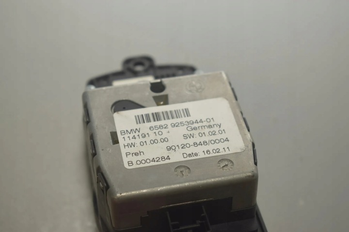 ÉCRAN NAVIGATION BMW X3 (F25) 9253944 30667311 2.0L 135KW 2011