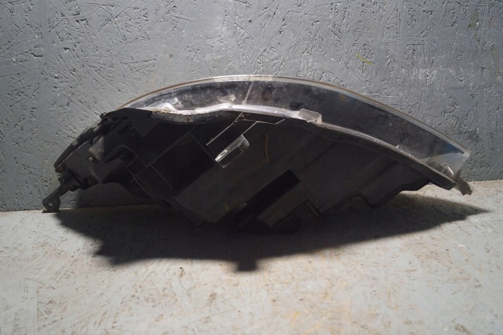OPEL ASTRA J IV LIFT PHARE DROIT AVANT (S1669)