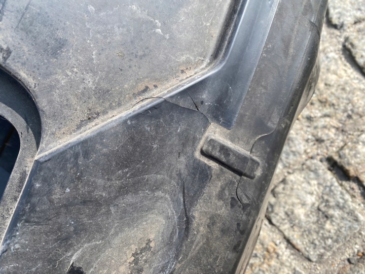 RENAULT TRAFIC III OPEL VIVARO B GUIDE D'AIR 214772888R ORIGINAL