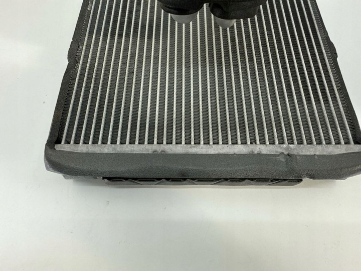 VOLKSWAGEN POLO V 6R 2016 RADIATEUR RÉCHAUFFEURS CLIMATISATION A/C