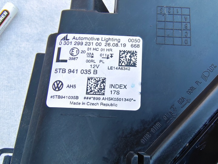 VW TOURAN 5TB 3 III PHARE GAUCHE COMPLET LED 5TB941035B ÉTAT