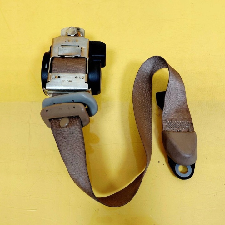 CEINTURE DE SÉCURITÉ DROIT AVANT ROVER 600 ECCB32EJ001 NR2340