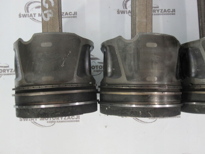 LAND ROVER DISCOVERY 2.7 D 276DT 190KM PISTON BIELLE