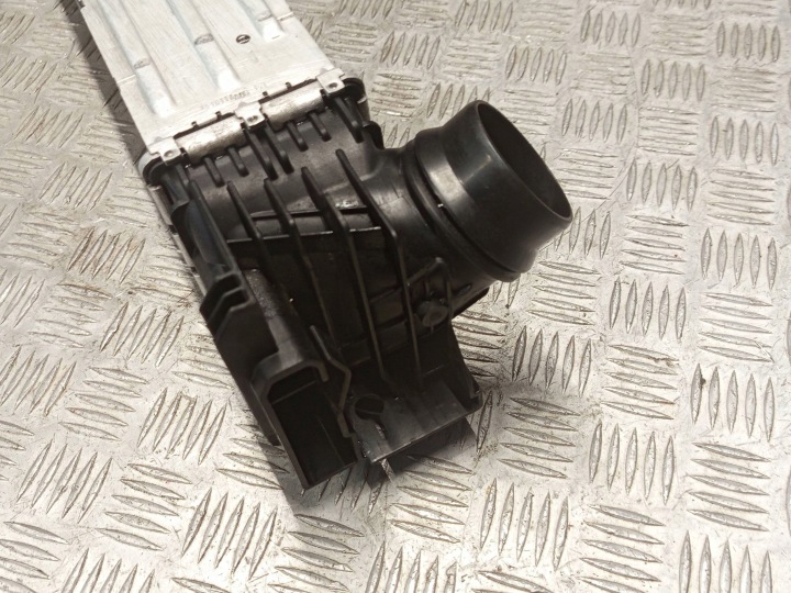 BMW OE 8592701 2 G42 3 G20 G21 4 G22 RADIATEUR AIR ÉCHANGEUR AIR-AIR