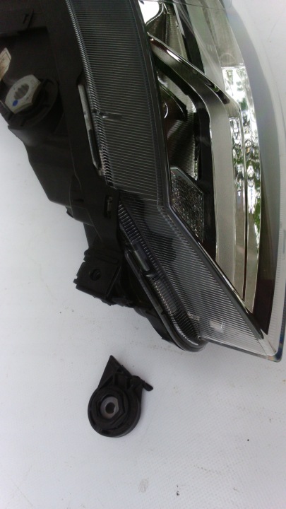 SEAT IBIZA V 6F1 LED PHARE GAUCHE AVANT 6F1941015A