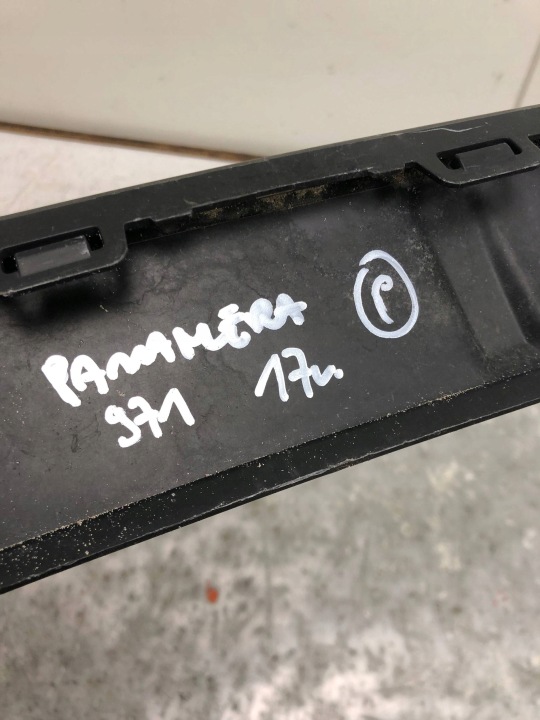 DIFFUSEUR DOUBLURE PARE-CHOCS ARRIÈRE PORSCHE PANAMERA 971 971807568