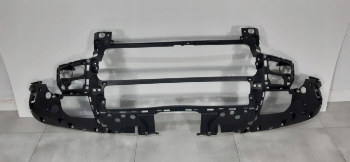 LAND ROVER DEFENDER II L663 RENFORCEMENT PARE-CHOCS L8B2-17E778-A