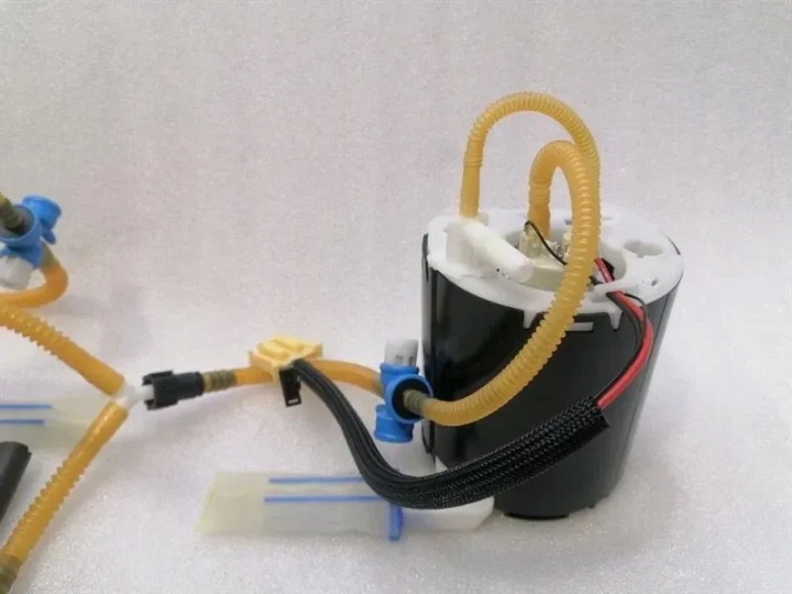 MCLAREN 600LT SPIDER FUEL PUMP ÉLECTRIQUE 11K0027CP