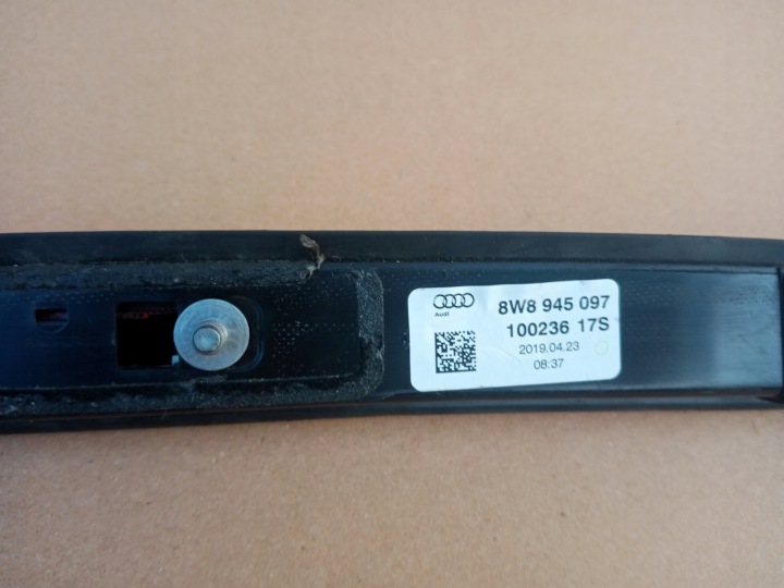 AUDI A5 TROISIÈME LANTERNE STOP 8W6945097