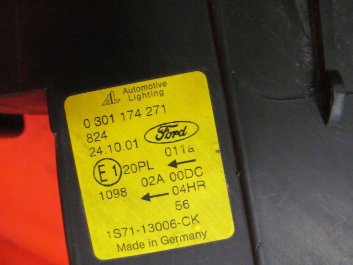 FORD MONDEO III 3 MK3 00-03 PHARE PROJECTEUR GAUCHE AVANT XÉNON 1S71-13006-CK