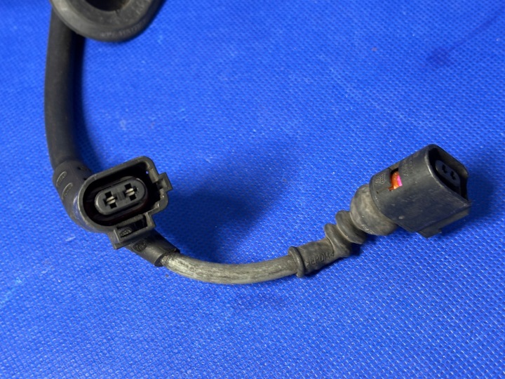 FAISCEAU DE CÂBLES ÉLECTRIQUE CAPTEUR ROTATION ABS AUDI A3 8V VW SEAT SKODA 8V0927902G