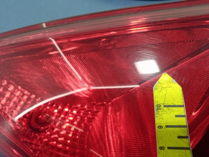 HYUNDAI I30 I HAYON PHARE ARRIÈRE GAUCHE ARRIÈRE EUROPE 924012R0