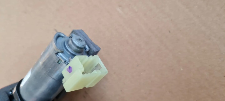 Q5 80A SQ5 PETIT MOTEUR TOIT OUVRANT 3G9877795F VW AUDI