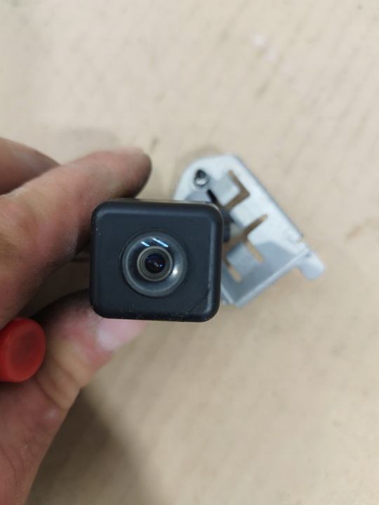 CACHE RÉTROÉCLAIRAGE MICROCONTACT CAMÉRA COUVERCLES DE COFFRE ARRIÈRE AUDI Q7 4L 4L0980551