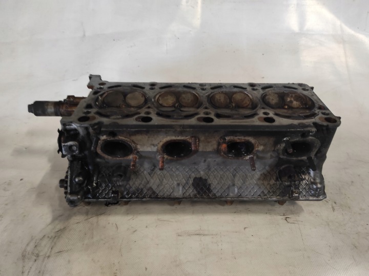 BMW E53 X5 4.4 V8 1745461 CULASSE MOTEUR